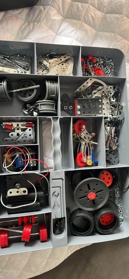 Meccano Special Edition Crane Set - photo 2