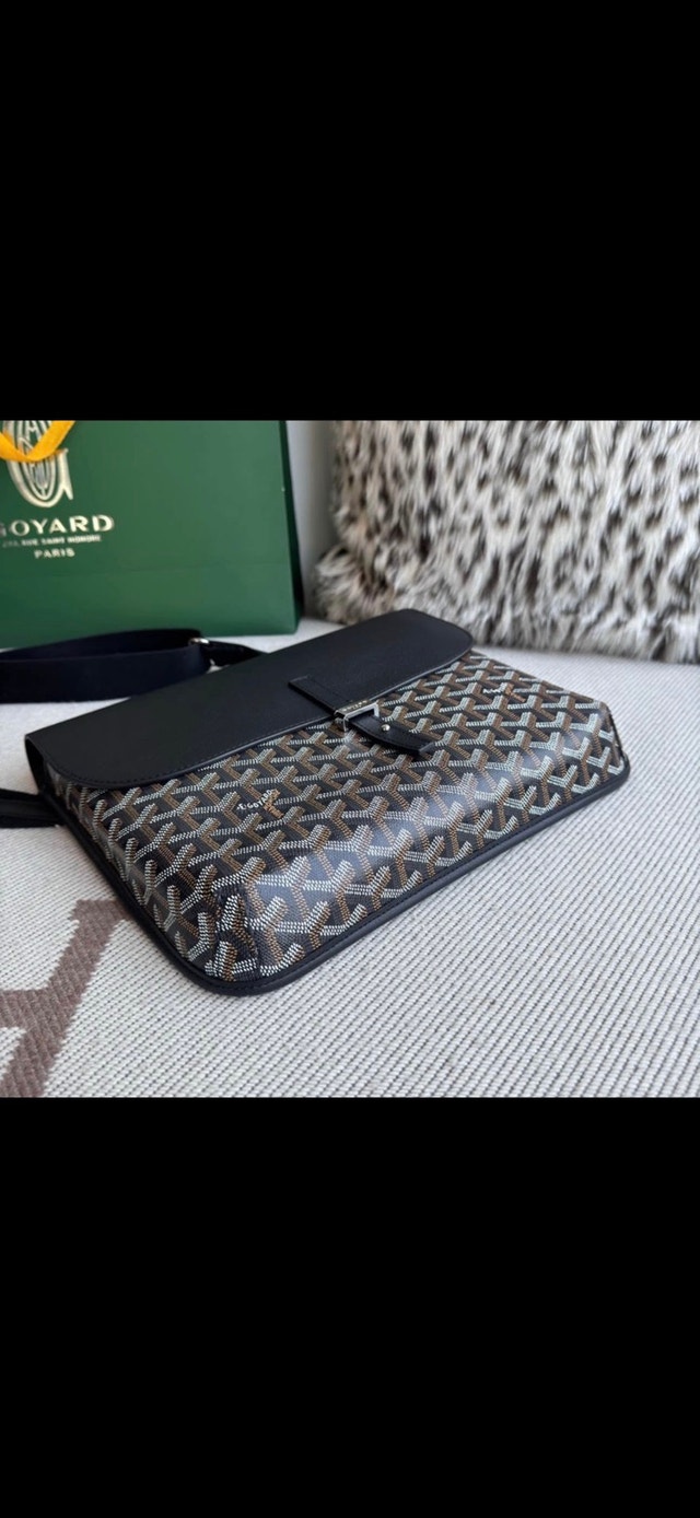 Goyard Coursier Messenger Bag