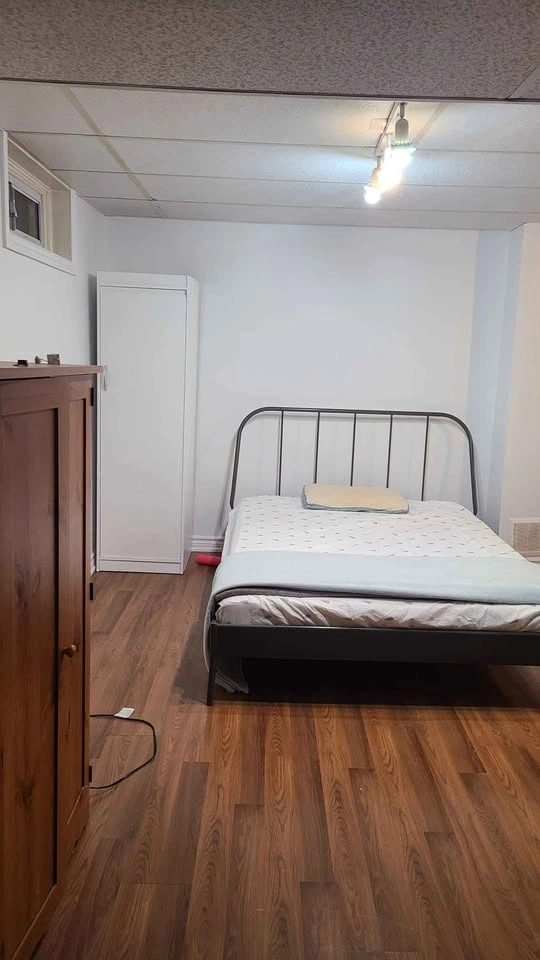 IKEA SAGSTUA Metal Bed Frame - photo 3