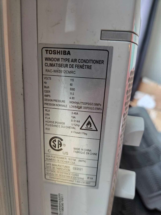 Toshiba Window Air Conditioner 5000 BTU - photo 2