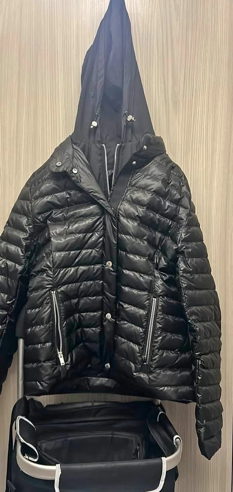 Moose Knuckles New Black Hooded Puffer Jacket
