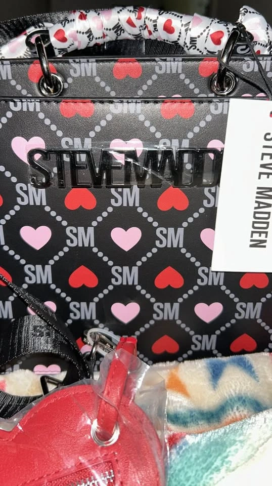 Steve Madden Heart Print Purse - photo 2
