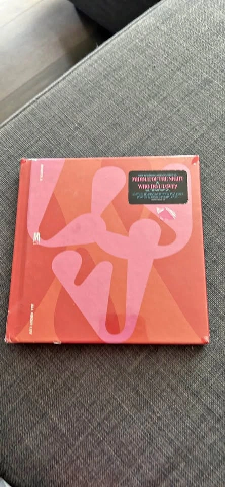 Monsta X Album - All About Luv