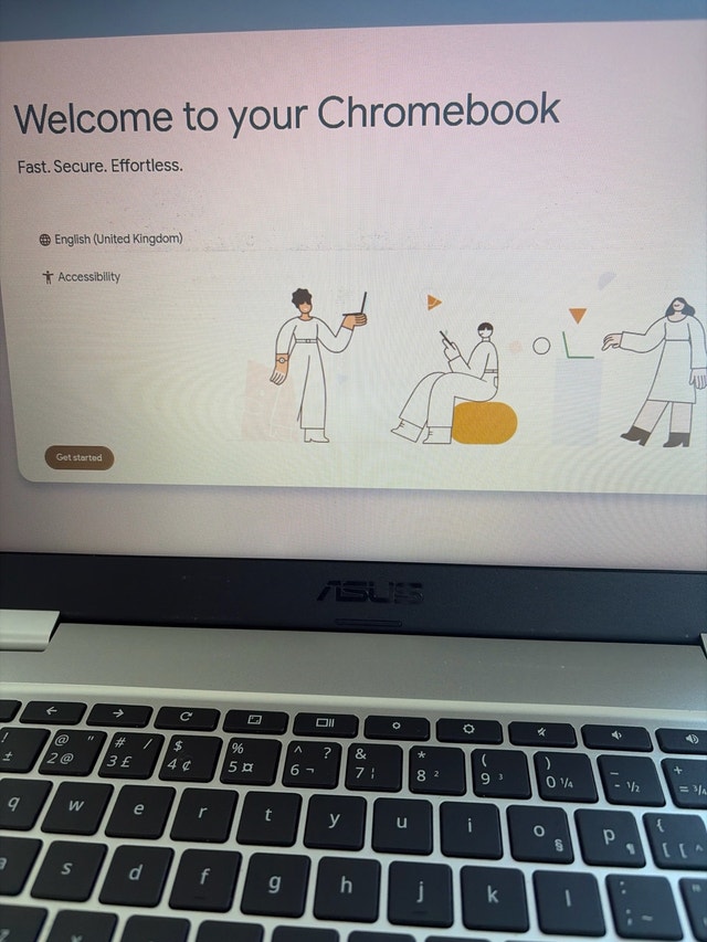 ASUS Chromebook C523N 15.6" Laptop - photo 2