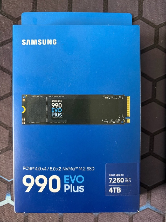 Samsung 990 EVO Plus NVMe M.2 SSD, 4TB
