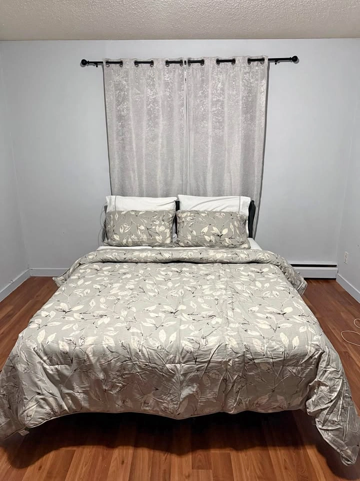 Queen Bed Frame w/ Upholstered Headboard