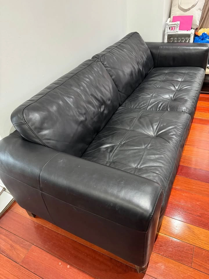 Black Leather 3-Seater Couch - photo 2