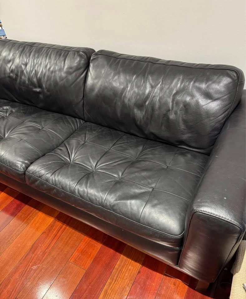 Black Leather 3-Seater Couch - photo 3