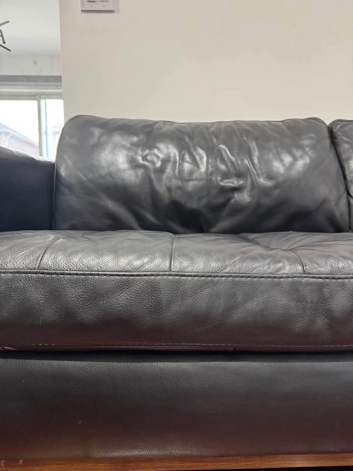 Black Leather 3-Seater Couch - photo 5