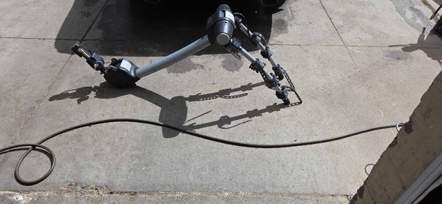 Thule Apex XT 4 Bike Hitch Rack - photo 3
