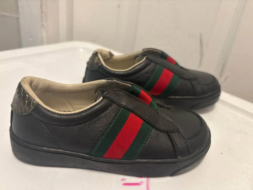 Kids Red & Green Stripe Slip-On Sneakers size 24 - photo 4