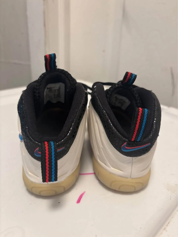 Nike Little Posite One Toddler Sneakers Size 9C - photo 3