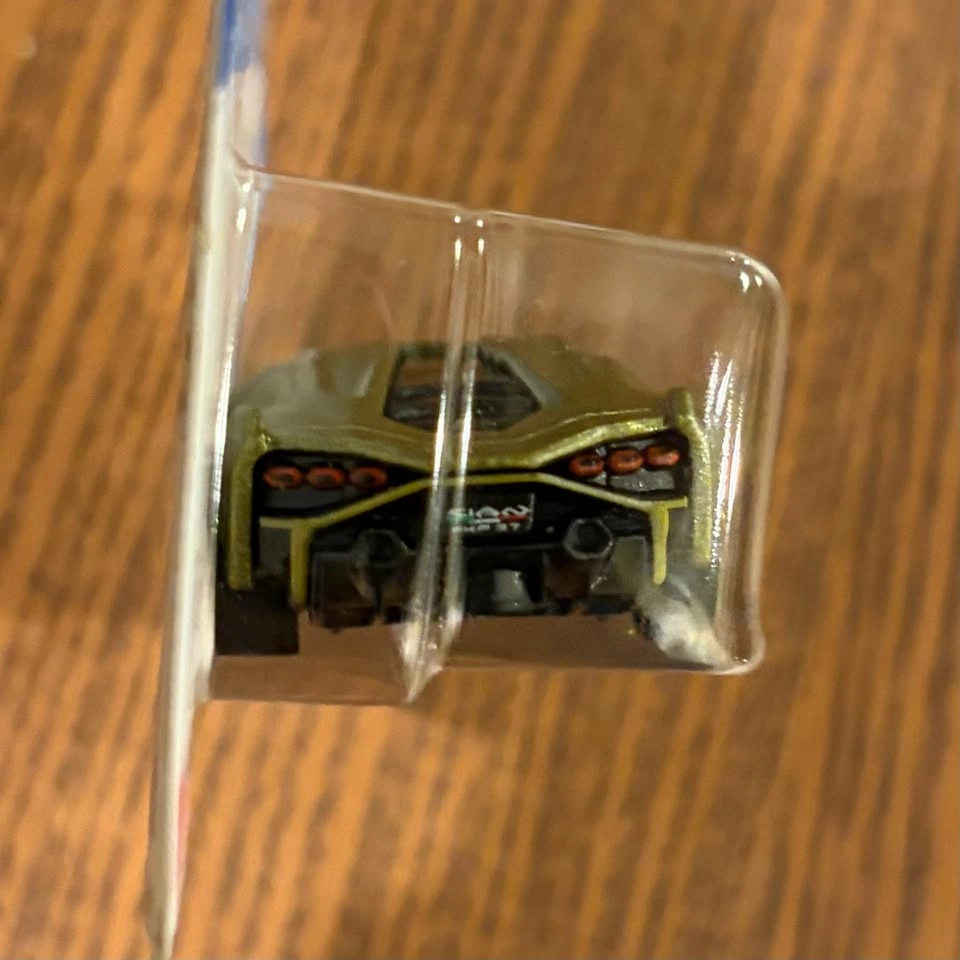 Hot Wheels Lamborghini Sián FKP 37 - photo 5