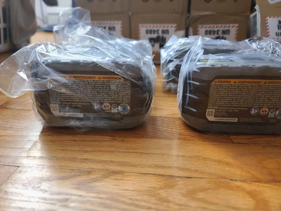4 New Ryobi 18V ONE+ 4Ah High Performance Batteries - photo 2
