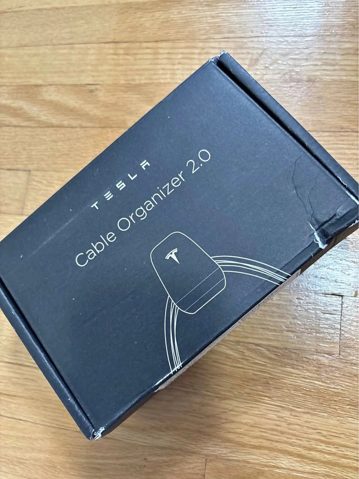 Tesla Cable Organizer 2.0