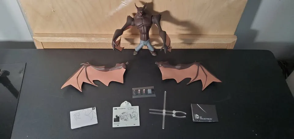 Man-Bat Batman Animated Series Figure image indicator(3)