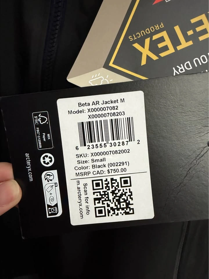 Arc'teryx Beta AR Jacket Small Black - photo 3