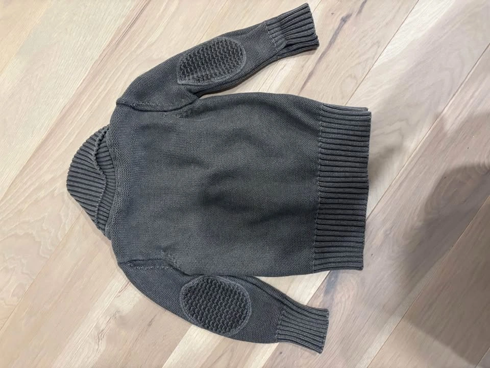 MGXX boy’s sweater (xs) - photo 2