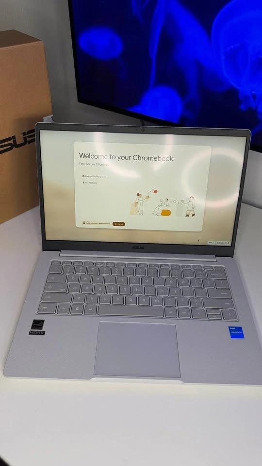 ASUS Chromebook CX14 14" FHD Touchscreen Laptop Celeron N4500 8G - photo 2