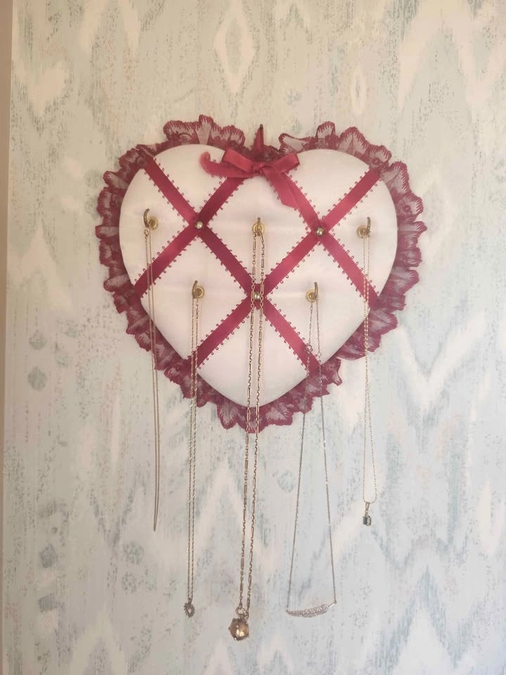Vintage jewelry necklace holder - photo 2