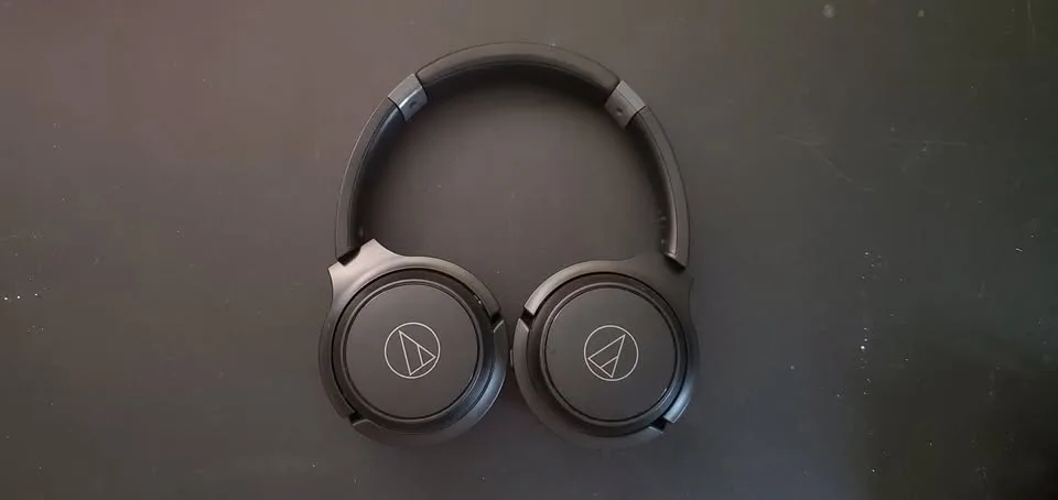 Audio-Technica Bluetooth Over-Ear Headphones (ATH-s200bt) image indicator(3)