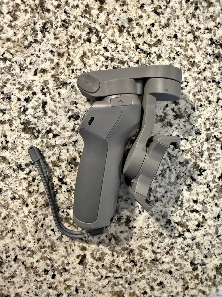 DJI Osmo Mobile 3 Smartphone Gimbal with Case