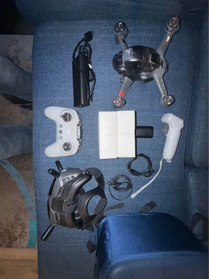 DJI FPV Drone Combo – Ready to Fly - photo 2