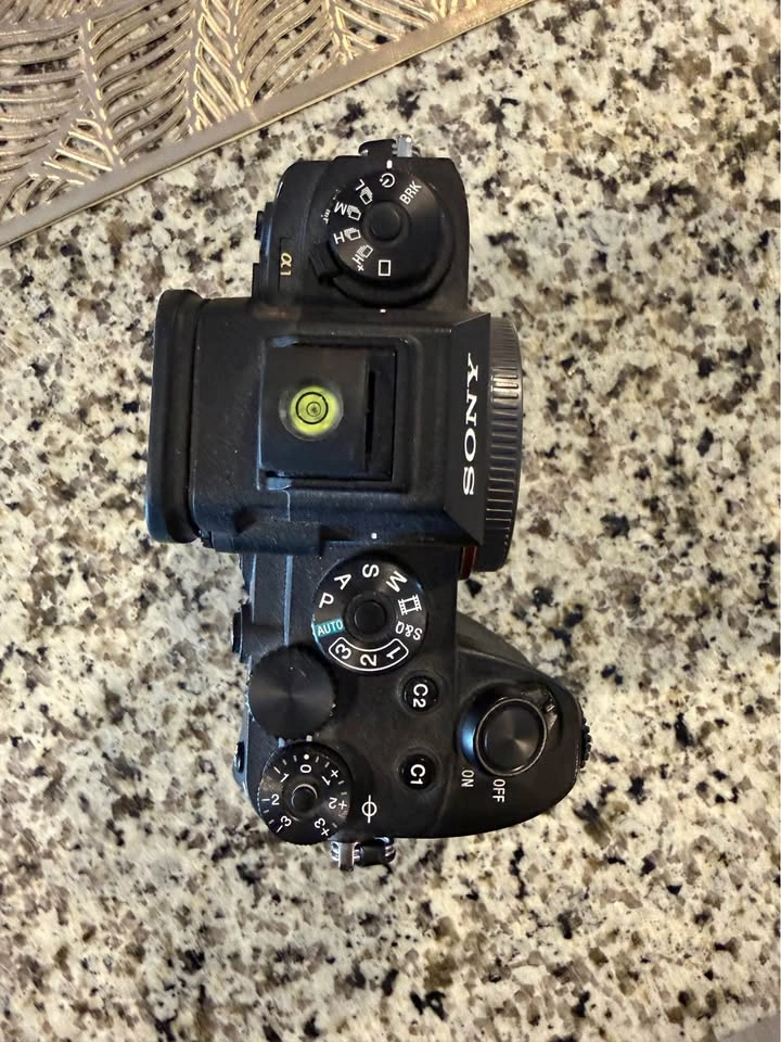 Sony Alpha 1 Camera Body - photo 5