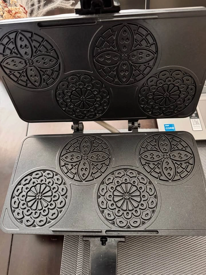 Waffle Iron Maker - photo 2