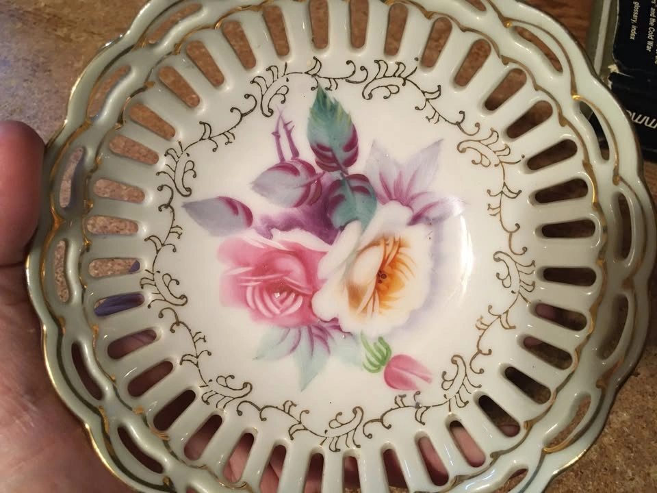 Floral Hand Painted Lace Edge Bowl - Made in Japan (6") - photo 2