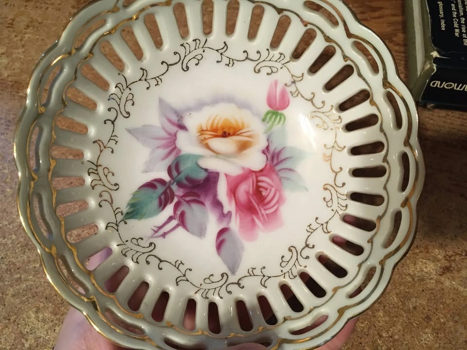 Floral Hand Painted Lace Edge Bowl - Made in Japan (6") - photo 3