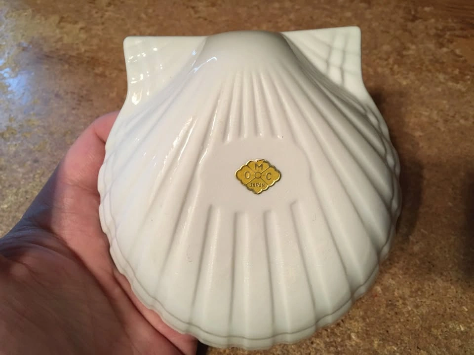 OTAGIRI SCALLOPED STRAWBERRY TRINKET DISH OMC JAPAN - photo 2