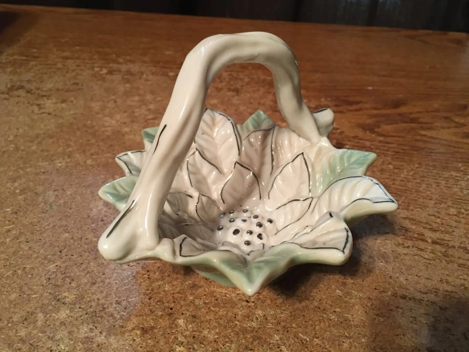 Small Porcelain Handled Basket White Green Flower Silver Tone Ou - photo 2