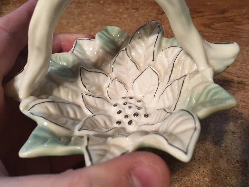 Small Porcelain Handled Basket White Green Flower Silver Tone Ou - photo 5