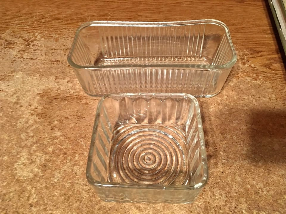 Clear Ribbed Glass Bowl & Refrigerator Dish