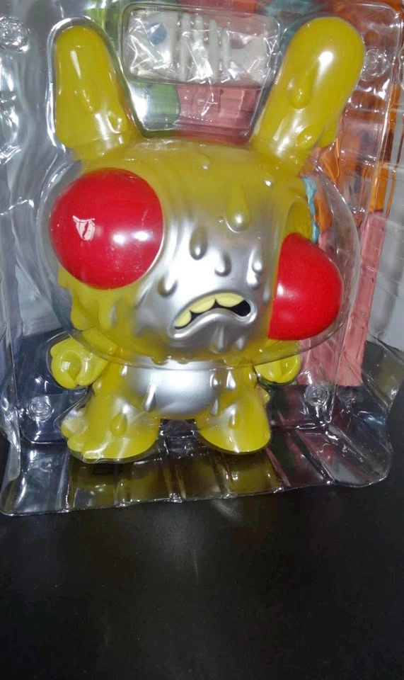 Kidrobot 8" Meltdown Dunny YELLOW Vinyl Art Toy Chris Ryniak MIN