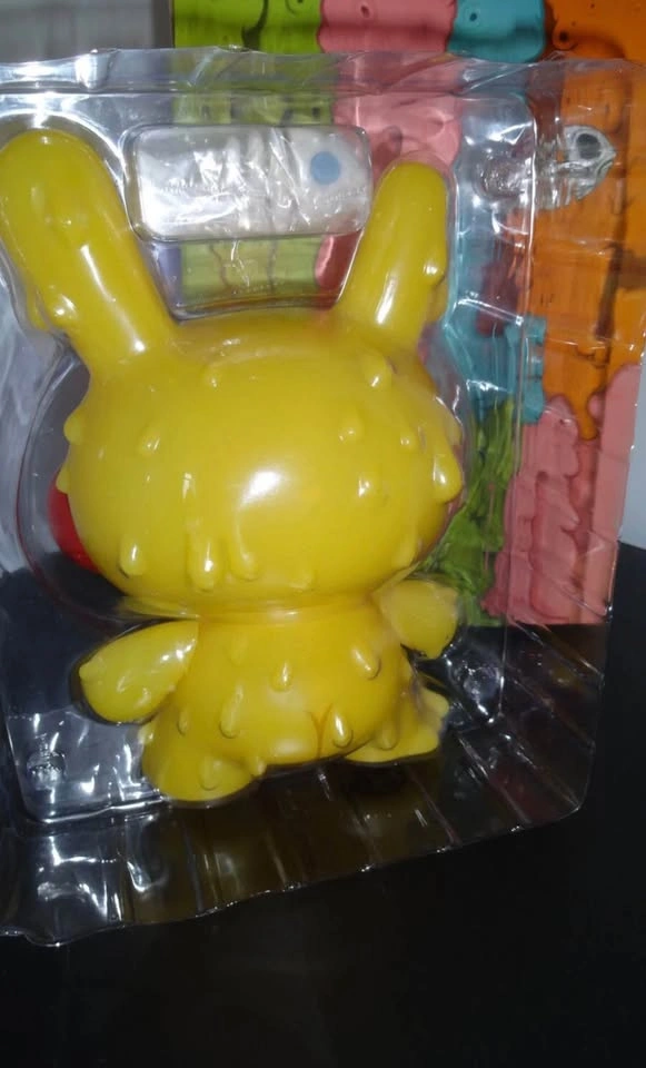 Kidrobot 8" Meltdown Dunny YELLOW Vinyl Art Toy Chris Ryniak MIN - photo 4