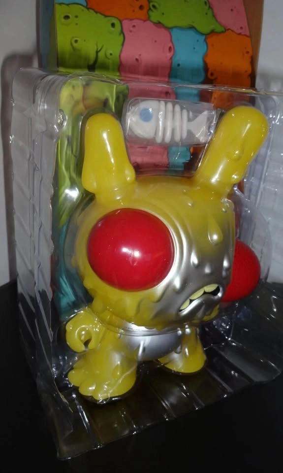 Kidrobot 8" Meltdown Dunny YELLOW Vinyl Art Toy Chris Ryniak MIN - photo 5