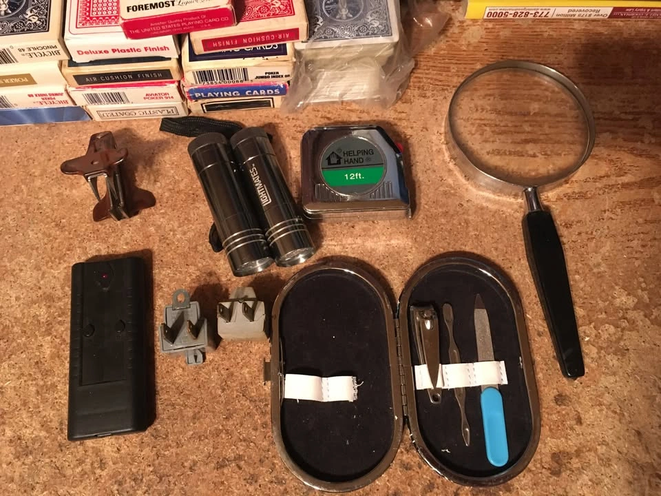 Junk Drawer Lot: Clippers, Shoelaces, Tape, Cards, Yoga Tape & M - photo 3
