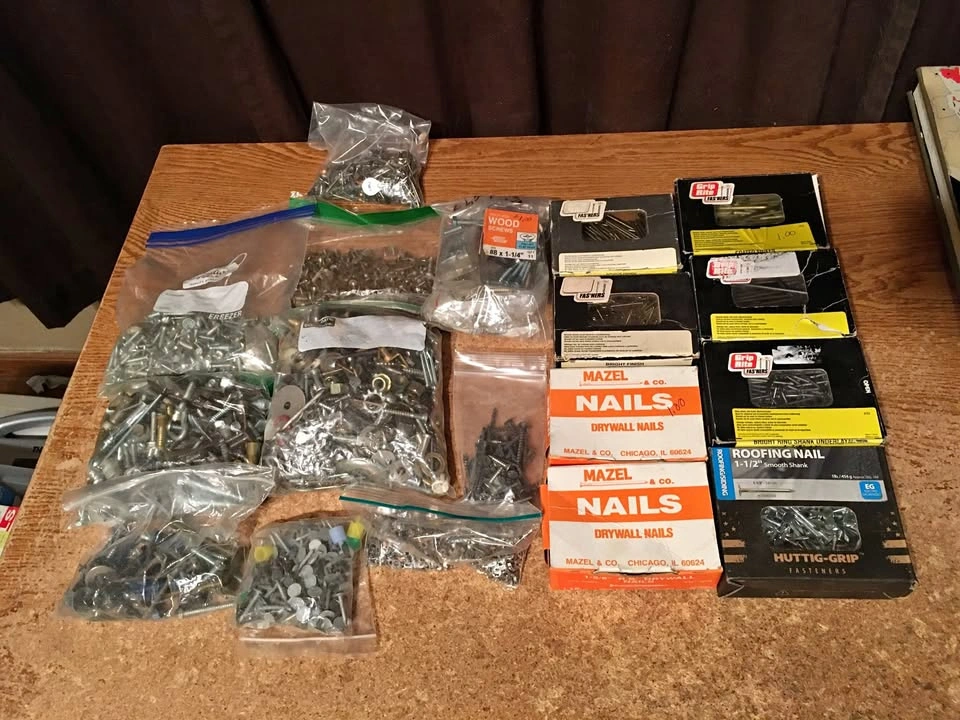 HUGE LOT 23 POUNDS SCREWS NAILS WASHERS TAPE VARIOUS SIZES