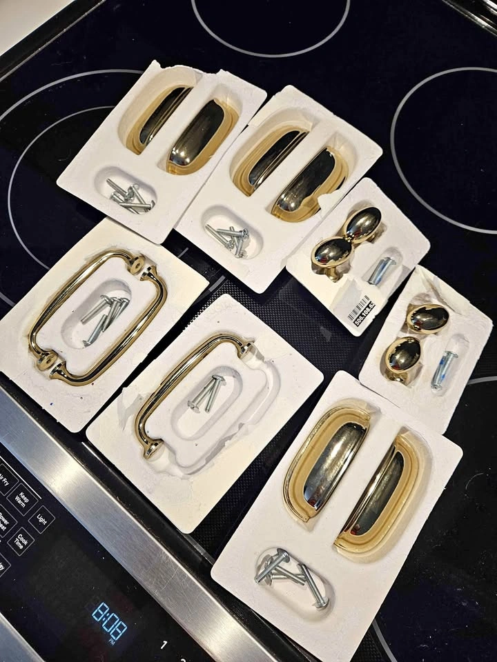 Cabinet Handles
