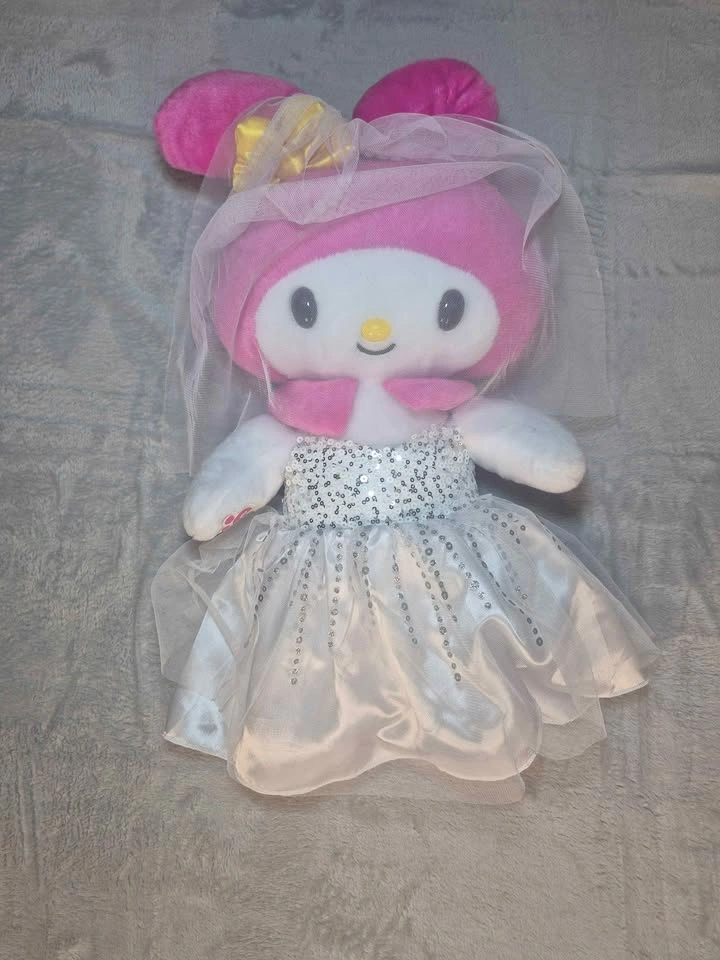 Build a bear My Melody with wedding dress outfit and veil. - photo 2
