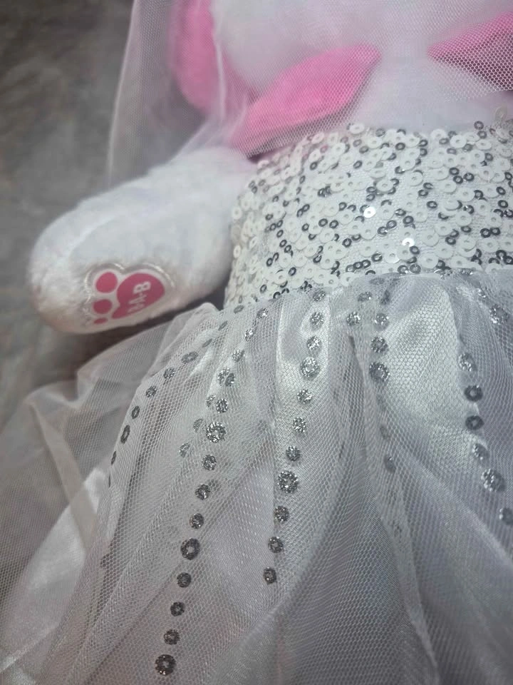 Build a bear My Melody with wedding dress outfit and veil. - photo 4