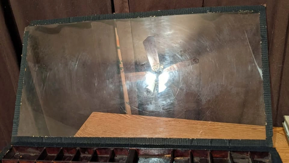 LONG SHADOW BOX WITH PLASTIC COVER 32" X 16.5" X 1.5" - photo 4