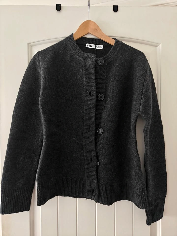 100% Wool Zara Cardigan Size L