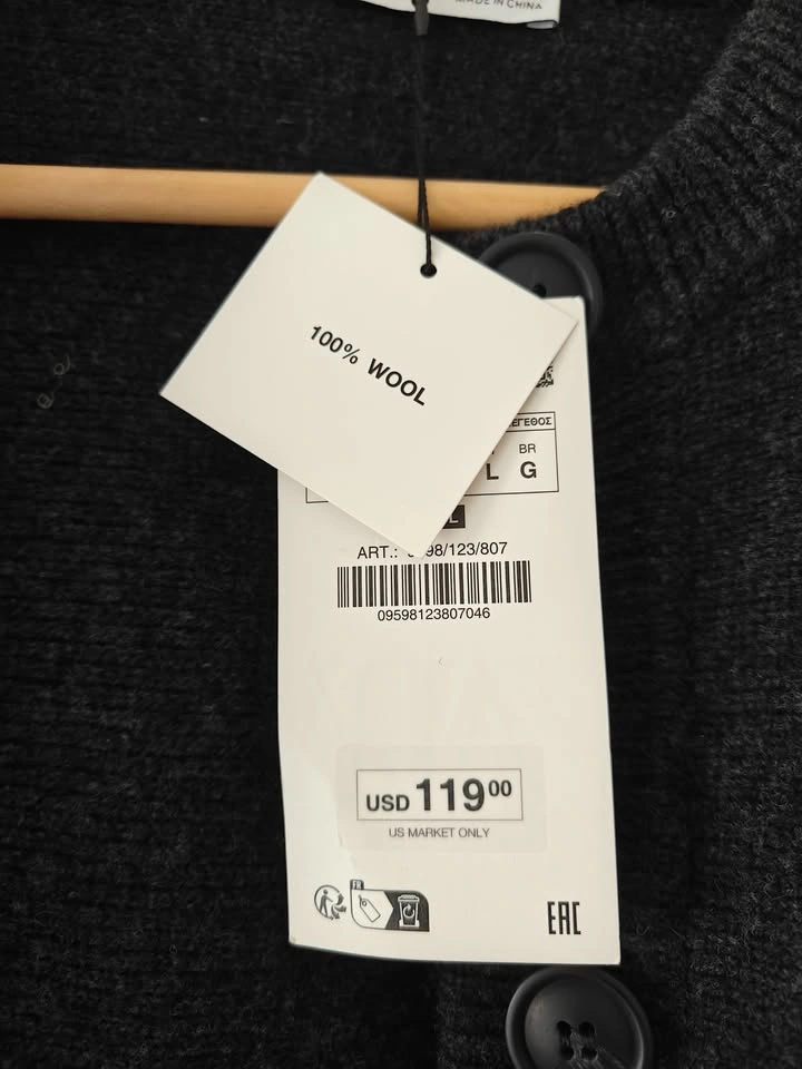 100% Wool Zara Cardigan Size L - photo 4