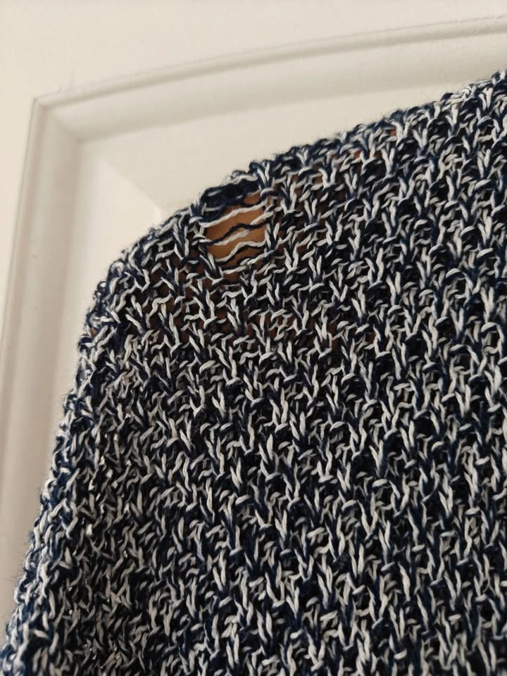Light Cardigan Perfect For Spring - photo 3