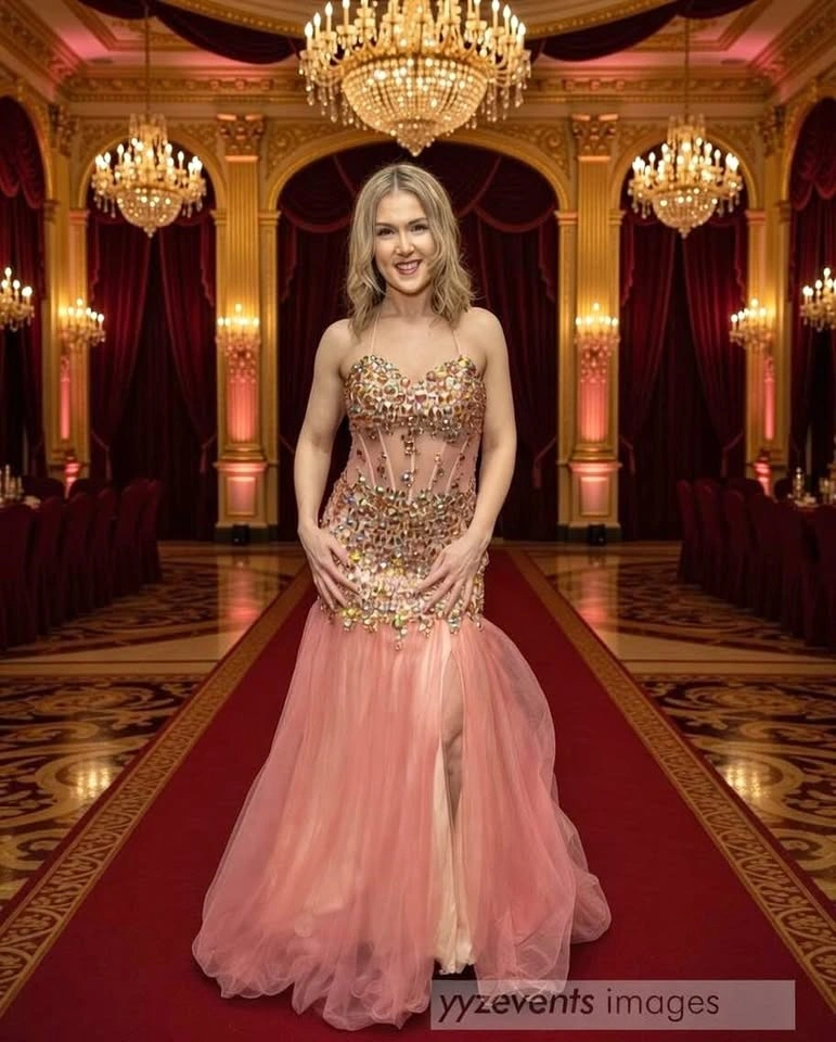 Elegant dress