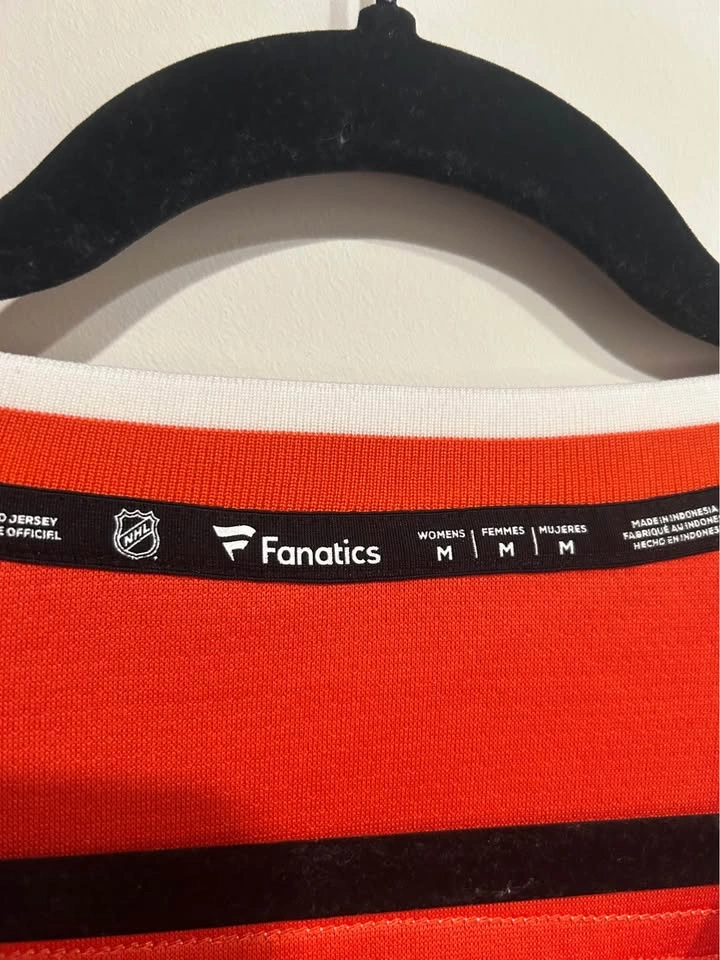 Women's Edmonton Oilers Connor McDavid Jersey (Medium) - photo 2