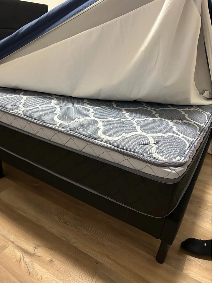 Springwall Salerno Eurotop Queen Mattress - photo 2